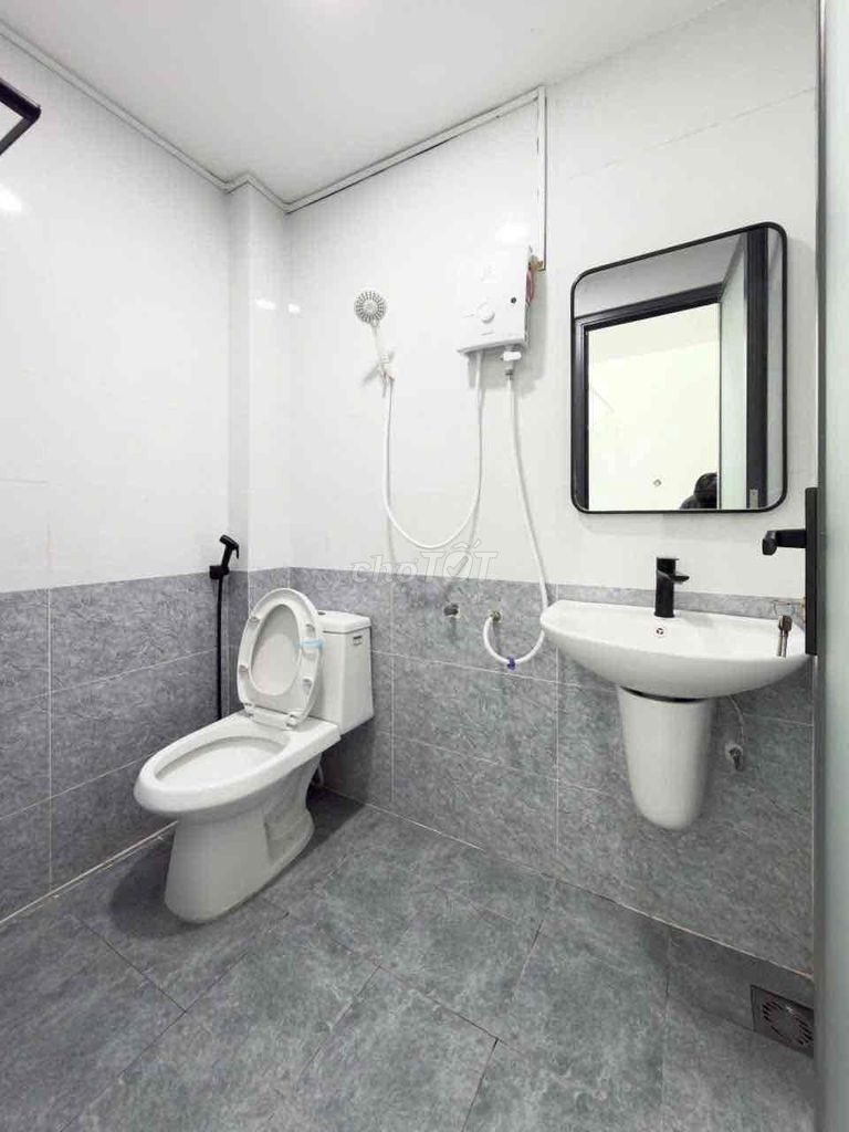 apartment 50 m2 Full interior, one living room, 1 area bedroom: Near the Airport of Flying Mountain.