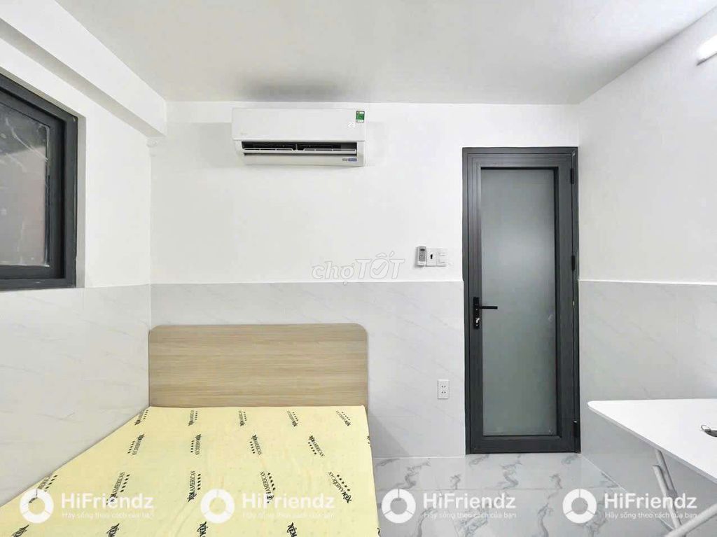 Rents the studio right at Thoại Ngọc Hầu, full interior, suitable vhu, huit