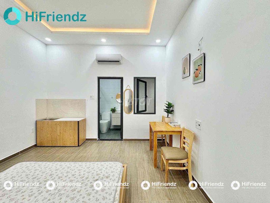 Rent a new full-intracted hotel at 15 Tân Bình.