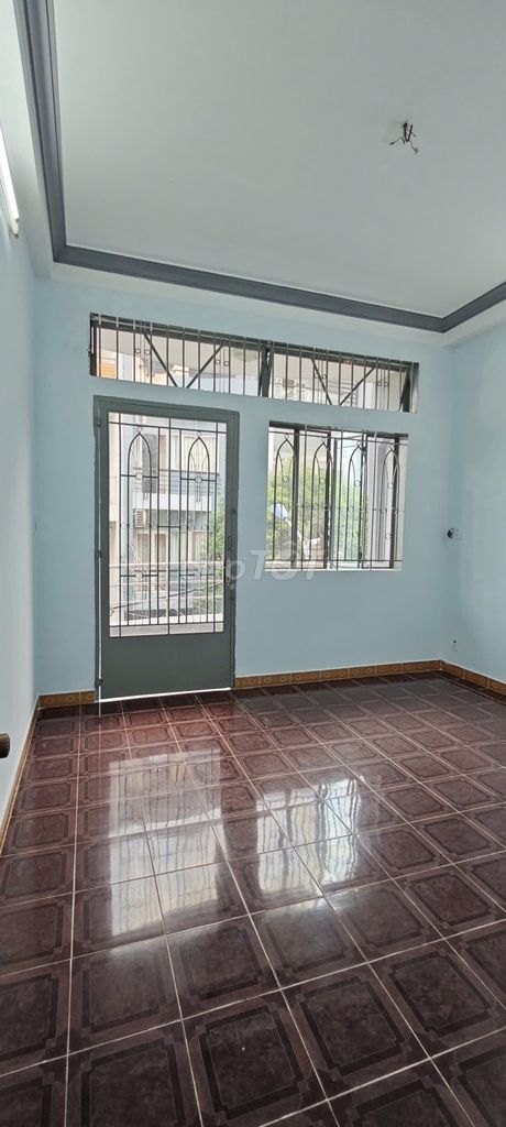 share balcony - Lê Ngã (near muscle)