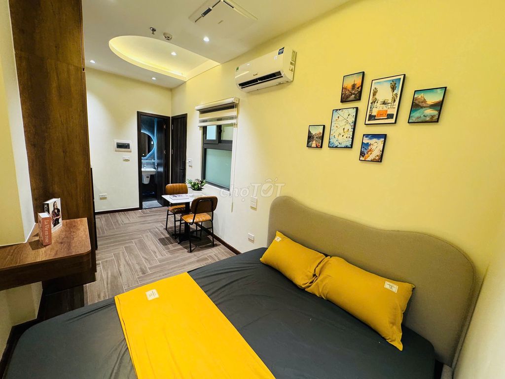 The one bedroom has its own washing machine right near the University of nttu.