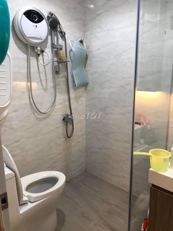 Rent Chung cư Bông Sao--block B1-2 bedrooms Full 11 million.
