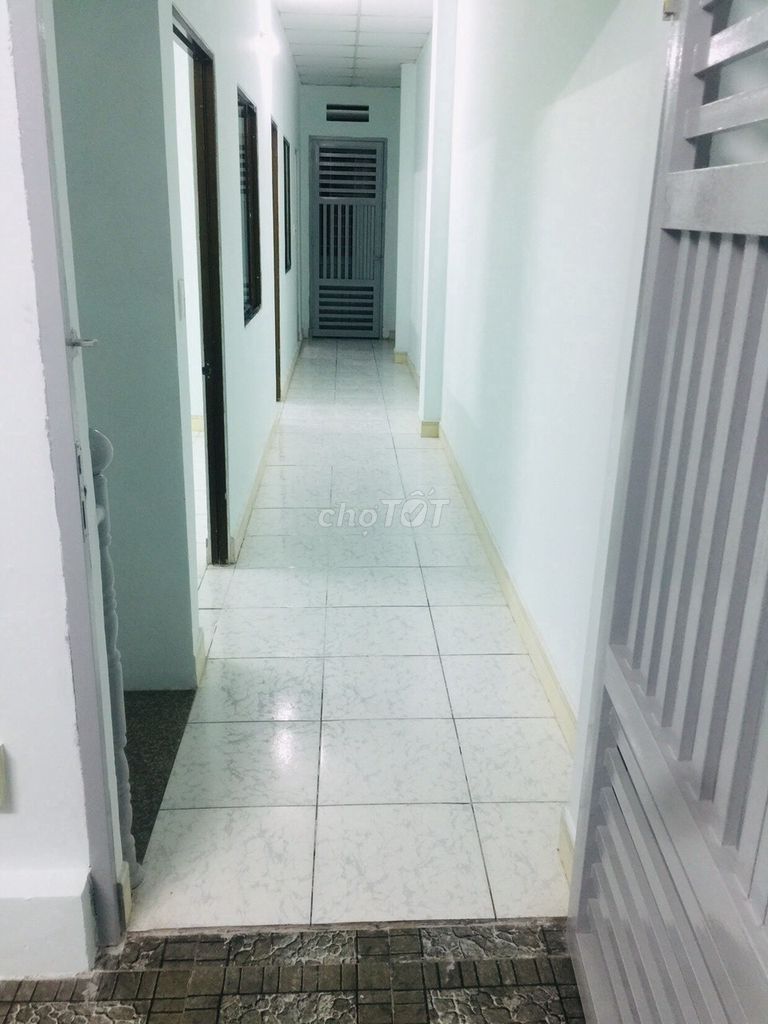 The original building is 120 meters2, 3 rooms Số 4, Hiệp Bình Phước, tp Thủ Đức
