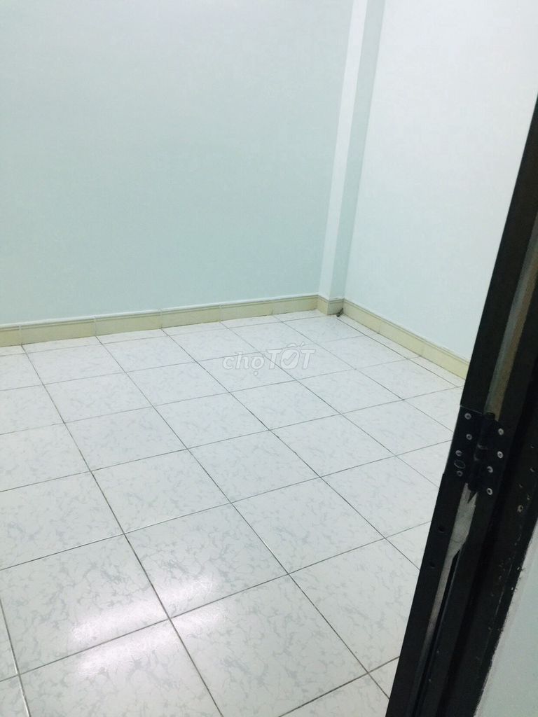 The original building is 120 meters2, 3 rooms Số 4, Hiệp Bình Phước, tp Thủ Đức