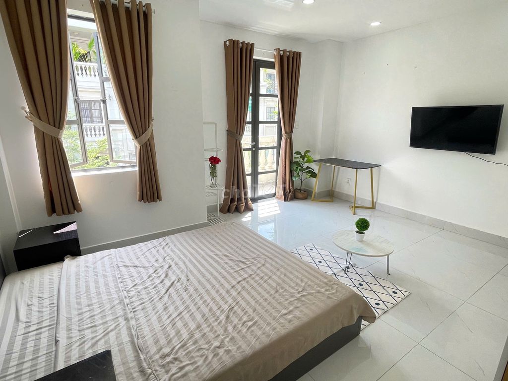 Room full furniture, kitchen cup, cool wide balcony
