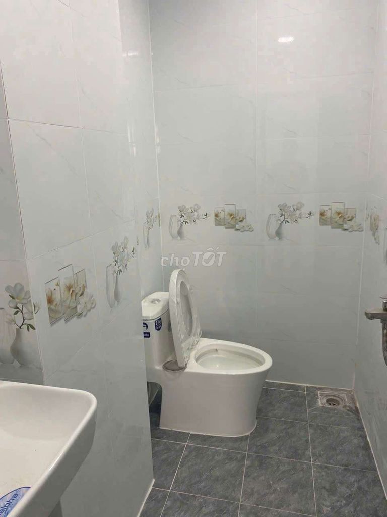 Rent a new house built Tân Thới Nhất 1, P. We're at peace, District 12.