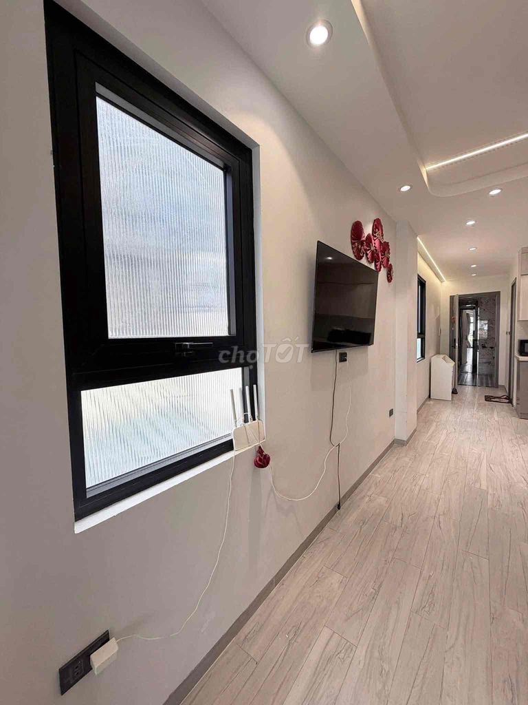 Hire the Guardian of 1 Bedroom near Tân Định, District 8th.