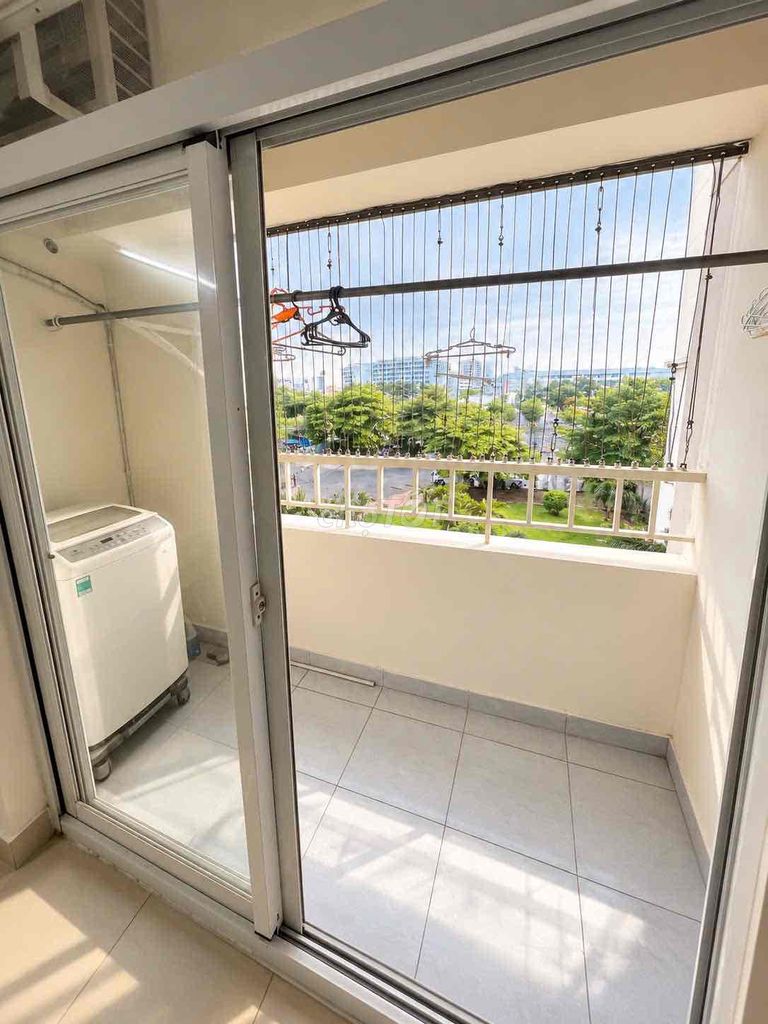 1050 apartment building - Baby Girl's Super Price