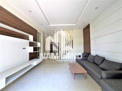 350 M2 river villa to stay in company room