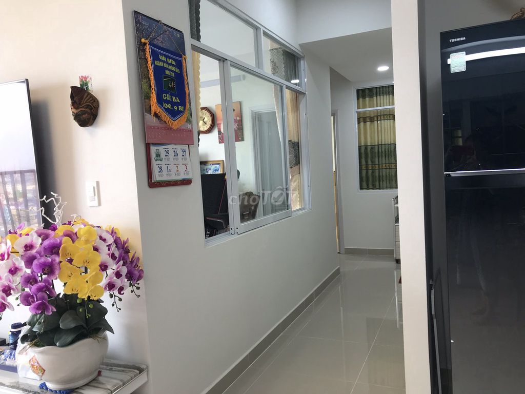 Rent carillon Hoàng Hoa Thám Tân Bình apartments - 100 M2 (3 bedroom - 2 toilets)