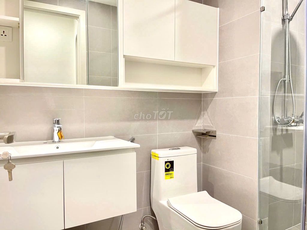 The Ereti, rent a bedroom, a toilet, 100 percent new house, nice house, good price.