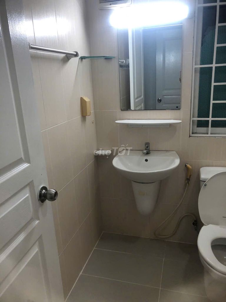 Rent Lotus Garden complete interior two bedrooms, 2 toilets, 11 million, 67 meters 2