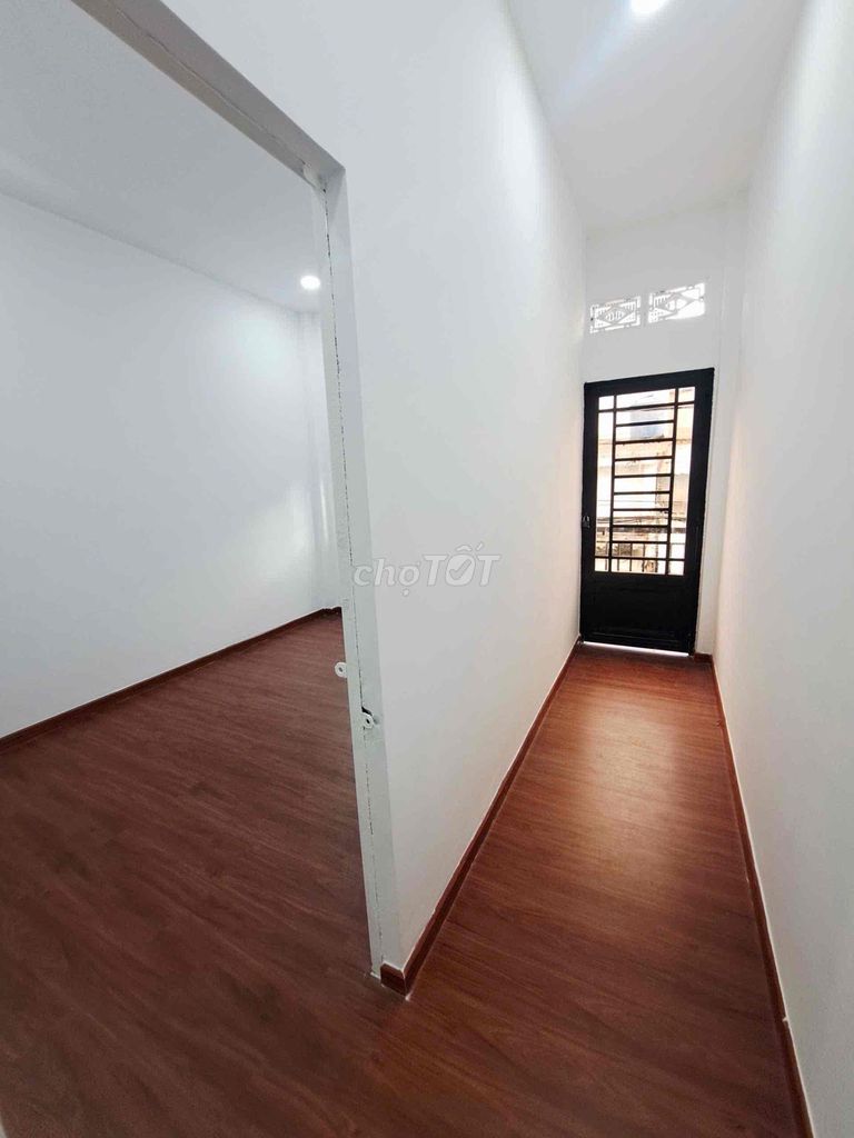 Rent a new apartment on 18th Street D [4*18 ] 1 3rd floor bedroom 2 toilet
