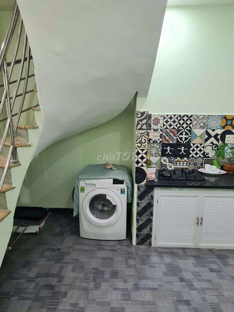 Rent 40 meters, two bedrooms, two toilets, alley. Trường Sa, 1717, Bình Thạnh