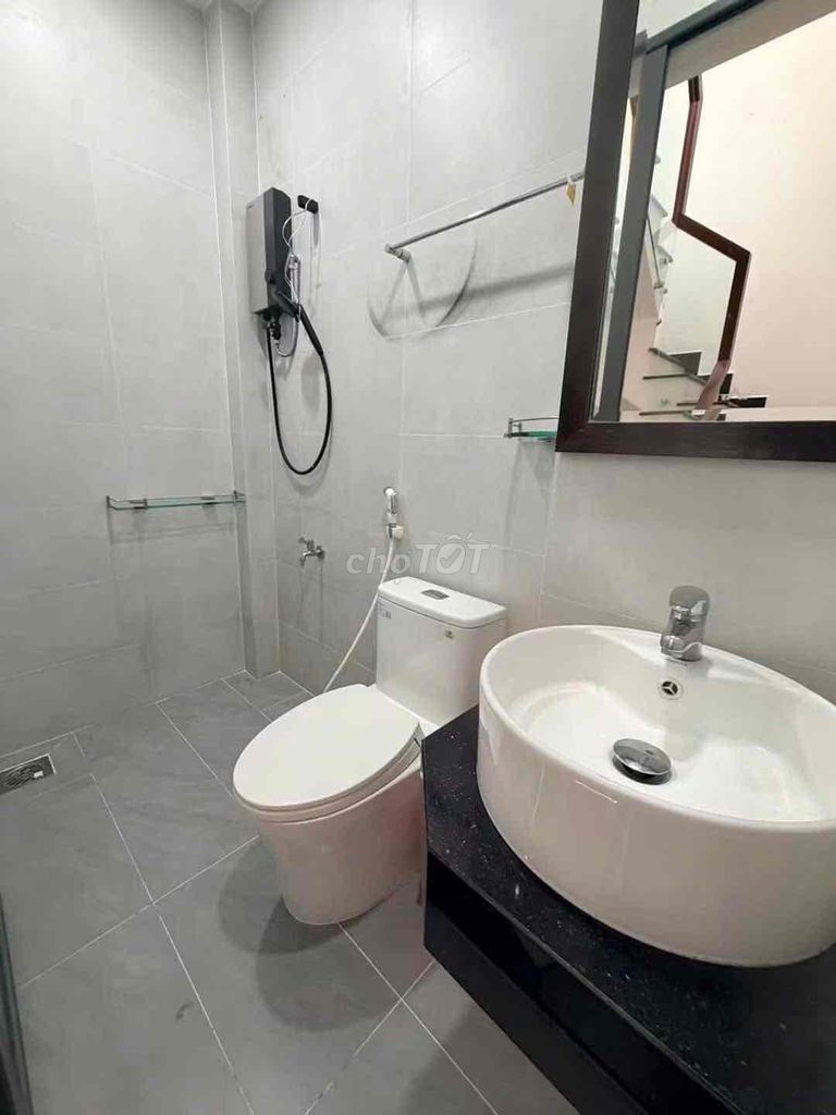 Rent house 1/ tktq - full interior - 2 floor st - 3 bedroom 4 toilets