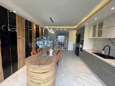 Rent a Tân Canh cash house *0.5 X20 M * 3 floor 3 * room wide