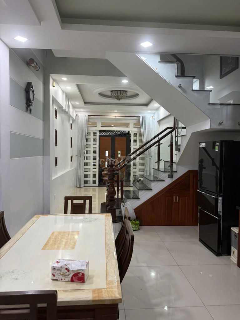 rent the original house/house for nret