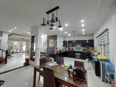 Rent a Lam Sơn * 12 X20 M * 2 floor 2 * wide view