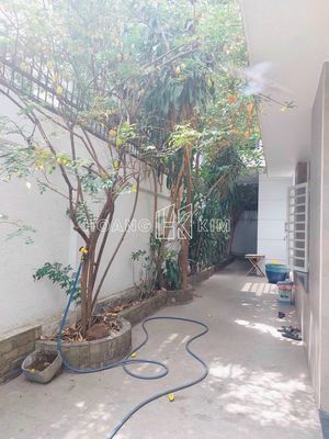 Rent a Lam Sơn * 12 X20 M * 2 floor 2 * wide view