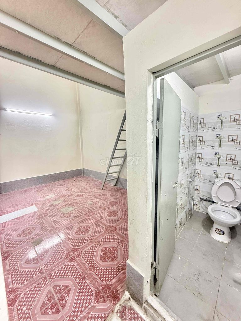 Grounding room open window room 35 M2 wide