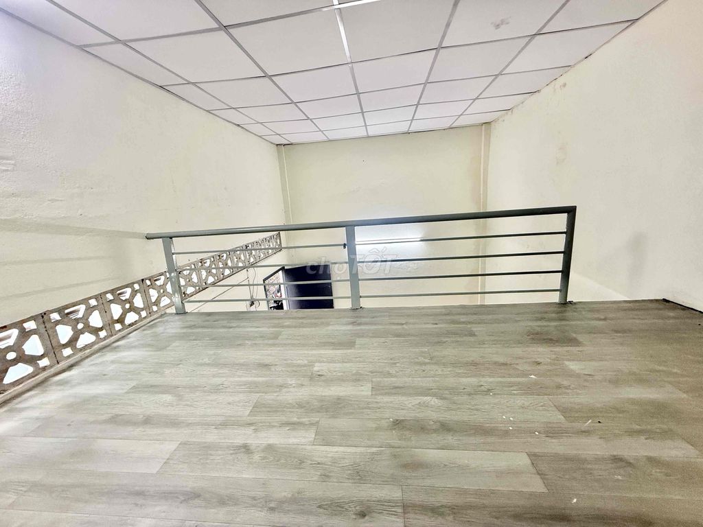 Grounding room open window room 35 M2 wide