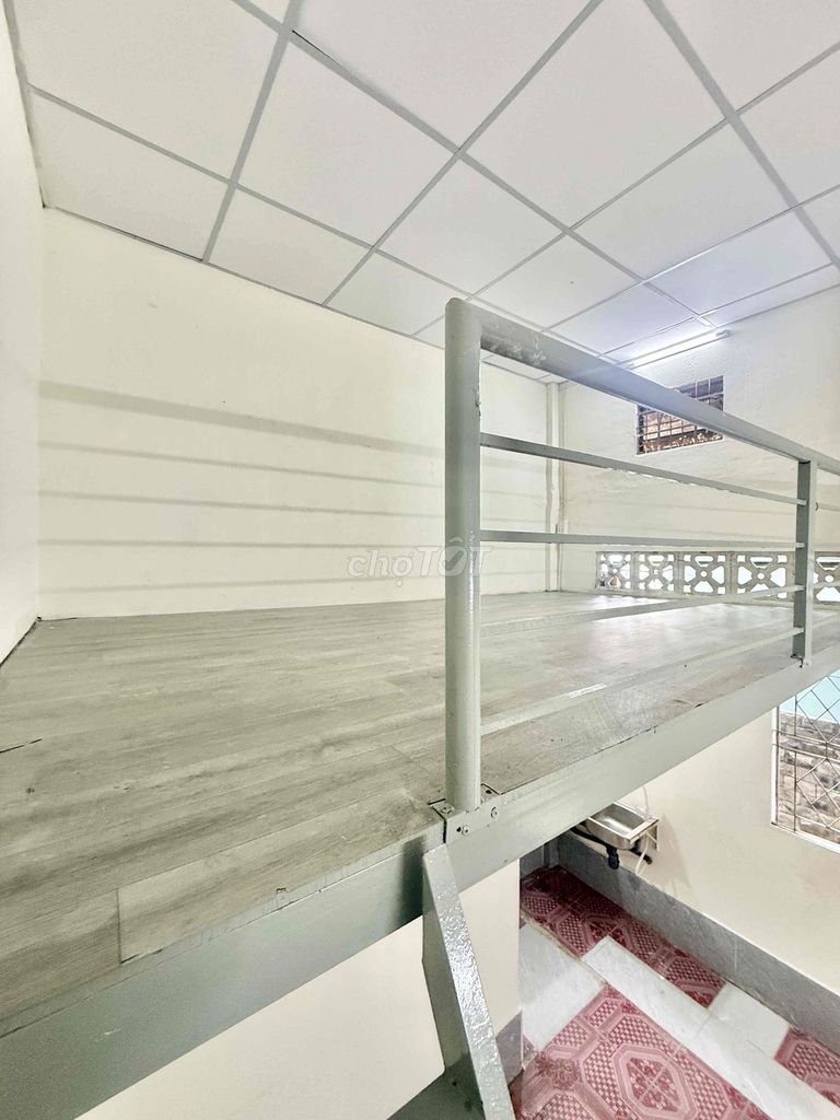 Grounding room open window room 35 M2 wide