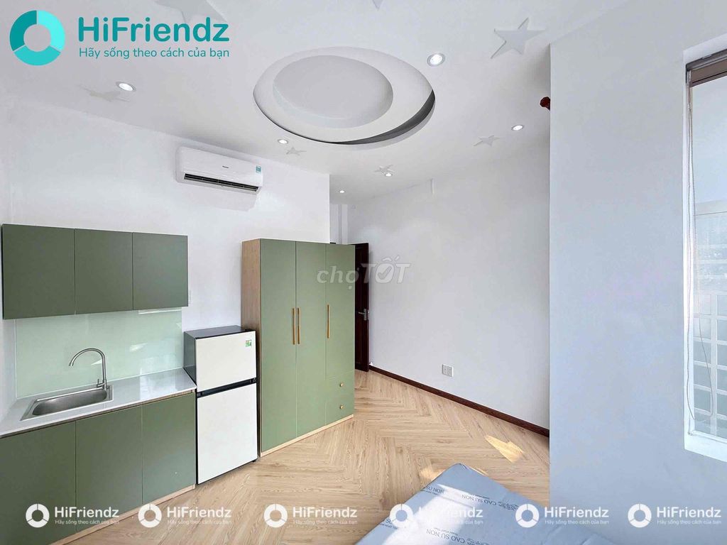 The service apartment is Phan Xích Long ccol full interior