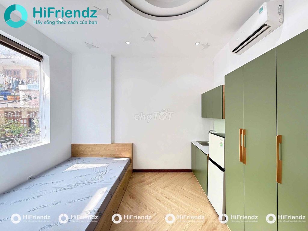 The service apartment is Phan Xích Long ccol full interior