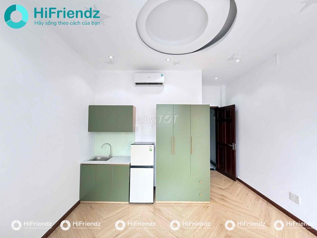 The service apartment is Phan Xích Long ccol full interior