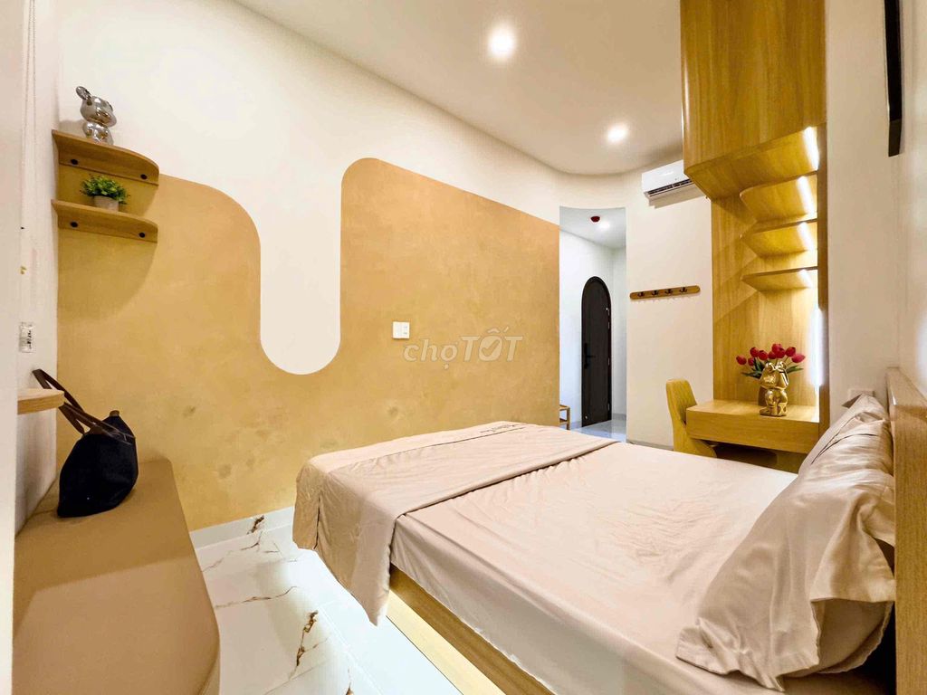 apartment one full bedroom. It's 100 percent new on Hoàng Sa.