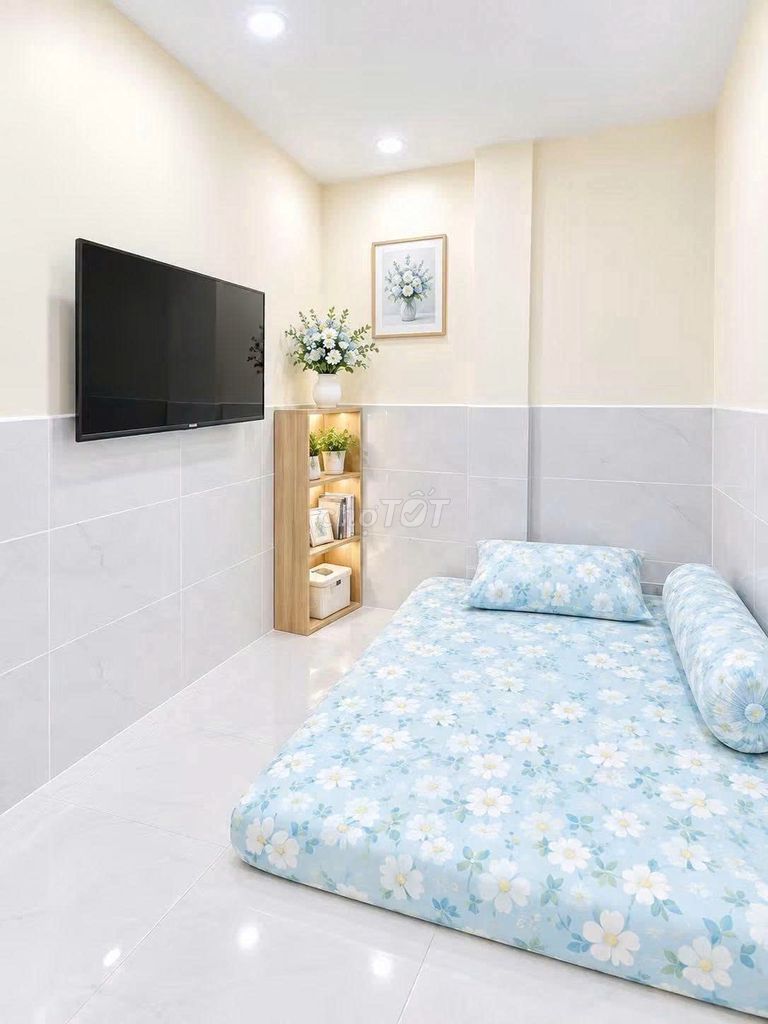 Tô Hiến Thành-Queen ten/full interior/1 bedroom/$7.8 million a month.