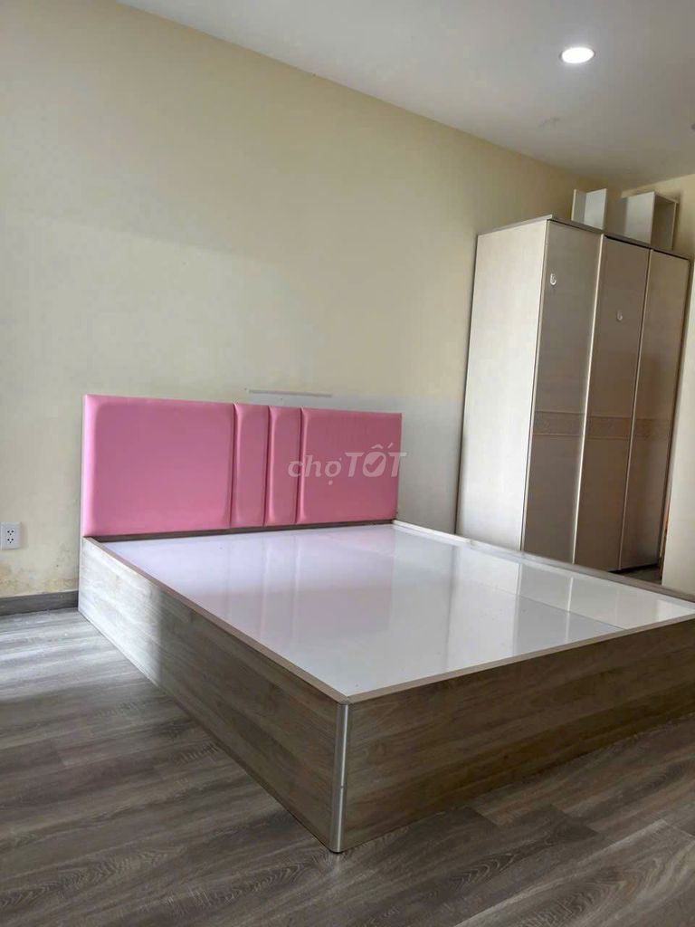 Renting Viva Riverside District 6-5m2 two bedrooms 2 full furniture only 12 million