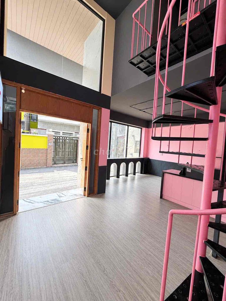To rent kiot fit; to enter the same business at Dương Quảng Hàm Gò Vấp