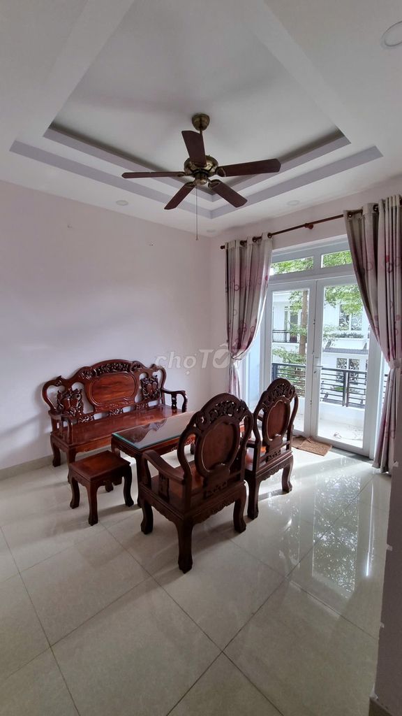 Rent a five-way house, 5-foot toilets, 126 meters 2 at Bình Trị Đông B, Bình Tân, hcm