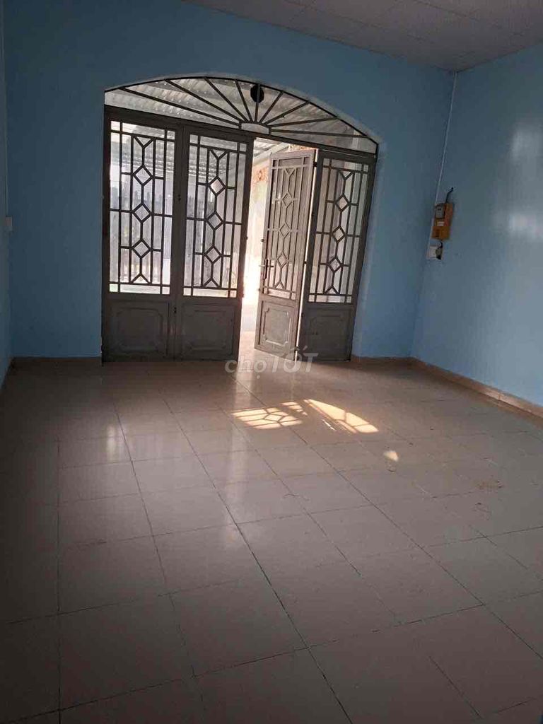 Rent the original house with a wide field