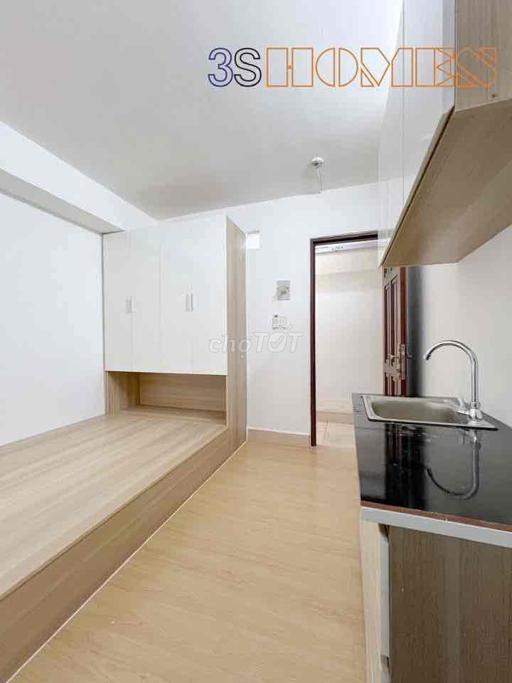 The studio is extremely cheap - interior available at Bình Thạnh near the treatment