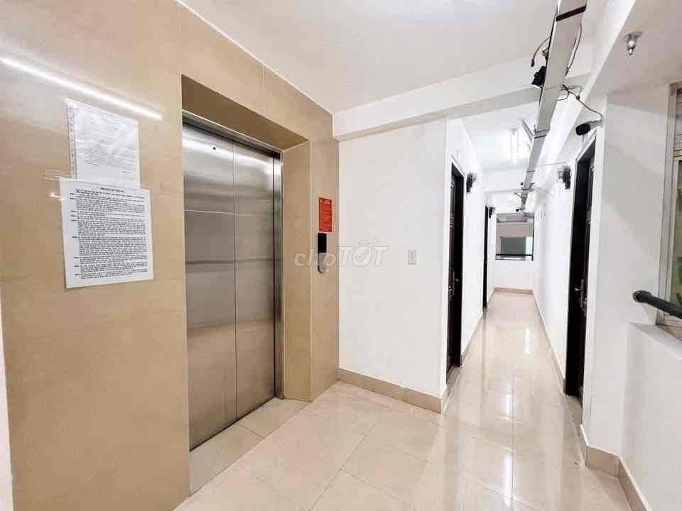 The studio is extremely cheap - interior available at Bình Thạnh near the treatment