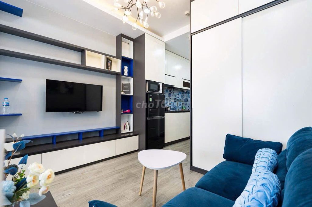 Rent an apartment studio full of furniture for only 13 million a month.