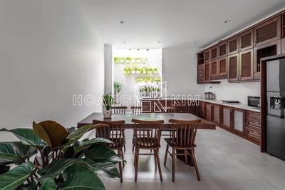 Rent the villa Nguyễn Minh Hoàng * 12 X23 M * 2nd floor