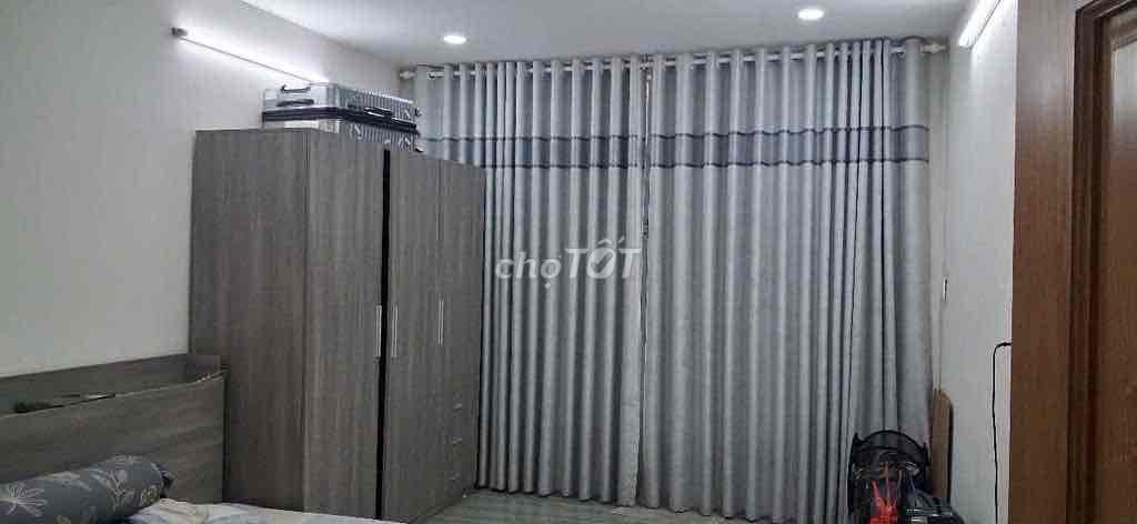 The whole alley 3/3 m Cmt8 Street (3.5 x13 m) 1st floor 3 bedroom 3 toilets, full interior)