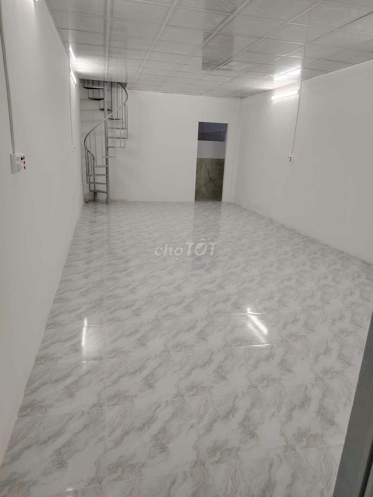 Rent one Trần Quang Cơ,Tân Phú, one Land One, 140 M2, 13 million.