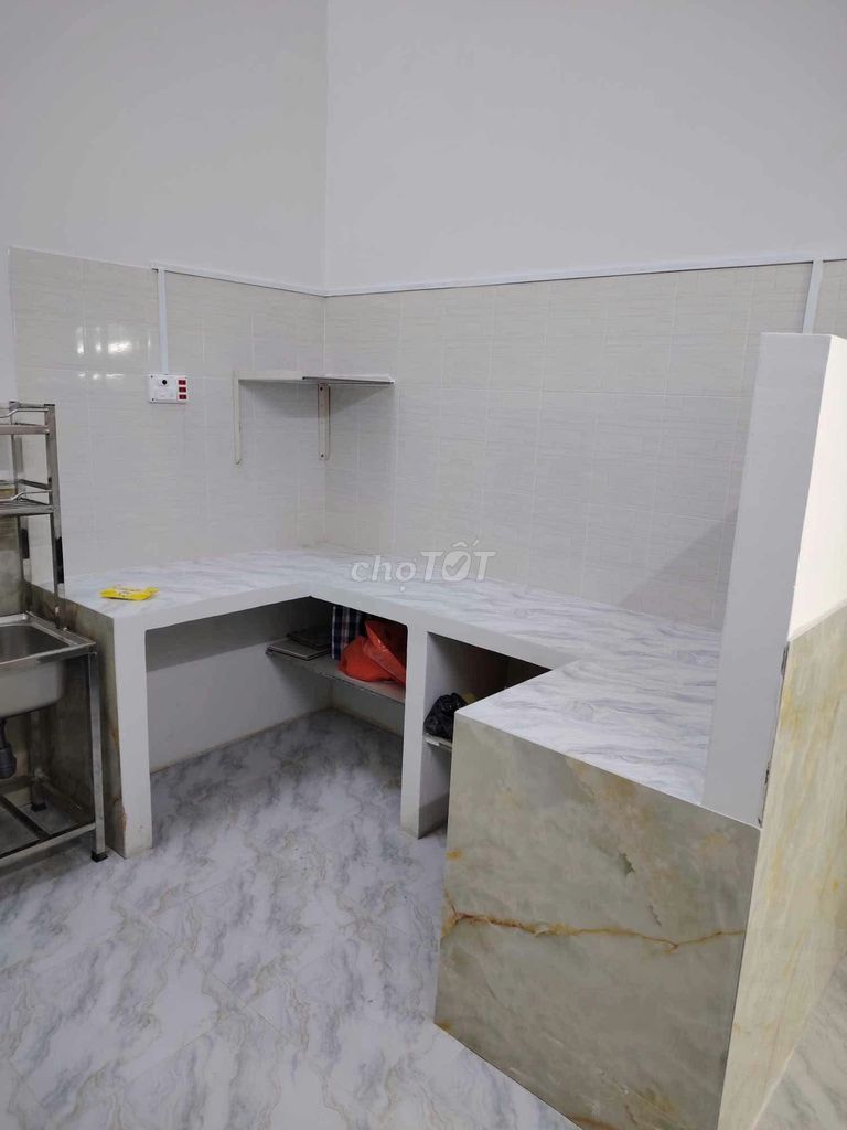 Rent one Trần Quang Cơ,Tân Phú, one Land One, 140 M2, 13 million.
