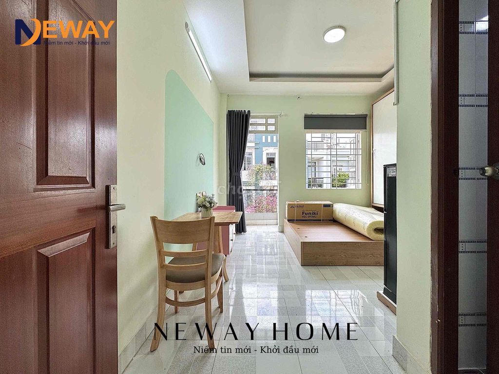 Rent the balcony studio full of furniture near aeon Tân Phú