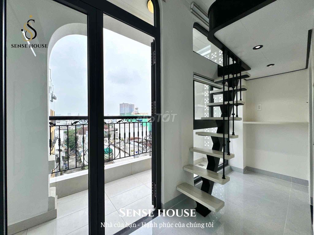 ENCol vibe {* full elevator) interior