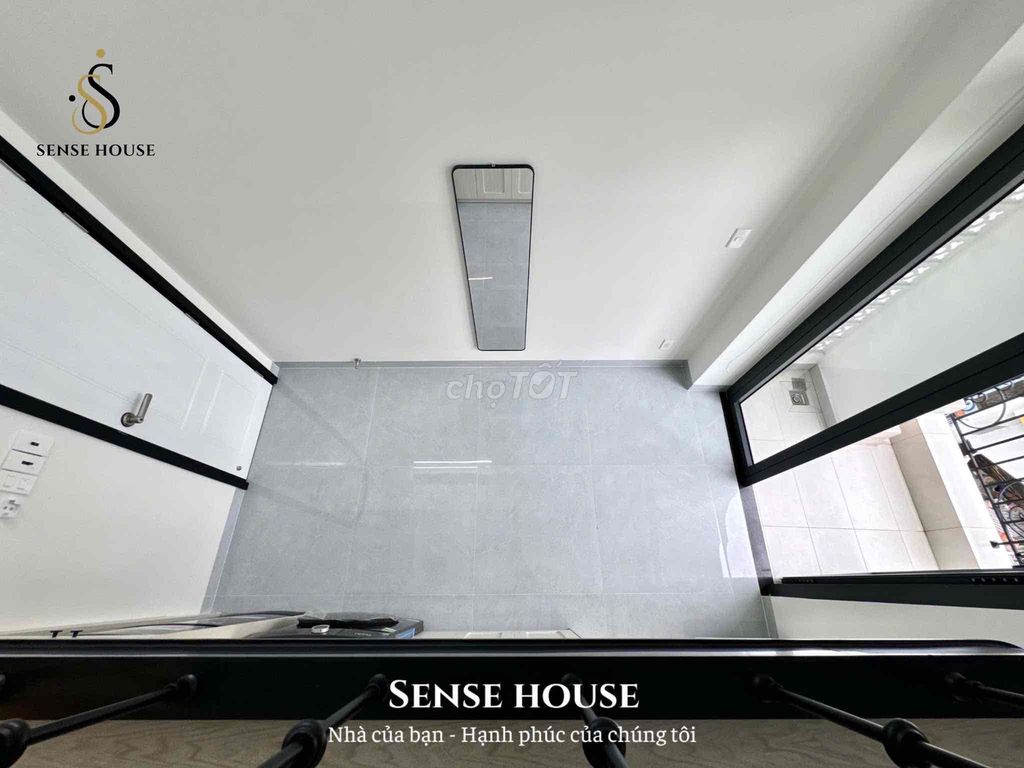 ENCol vibe {* full elevator) interior