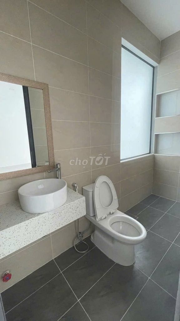 Need to rent cash houses 122 A Nguyễn Văn Thương-7*25 Q.Bình Thạnh