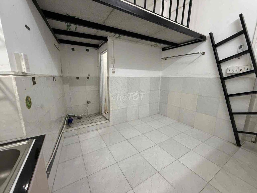 Low-priced guard room, student room, Âu Cơ, Tân Bình.