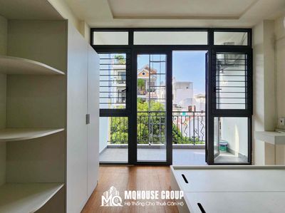 apartment one bedroom. A full-scale furniture. A new balcony 100%.