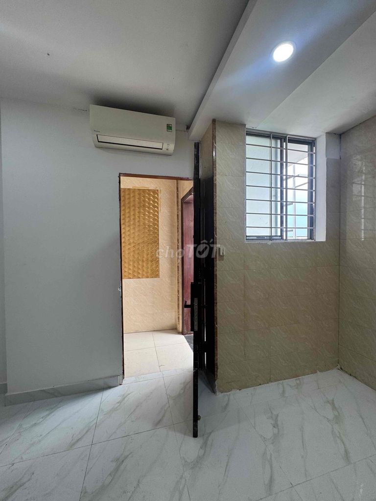 Nguyễn Văn Khối Full interior