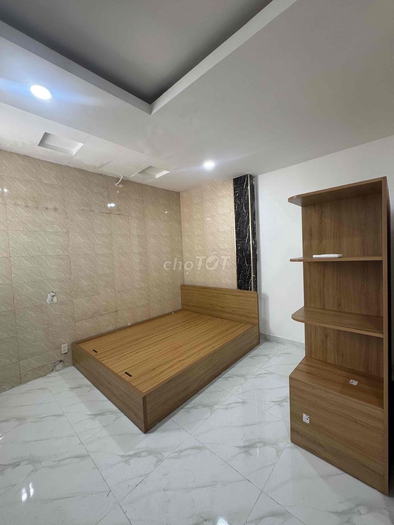 Nguyễn Văn Khối Full interior